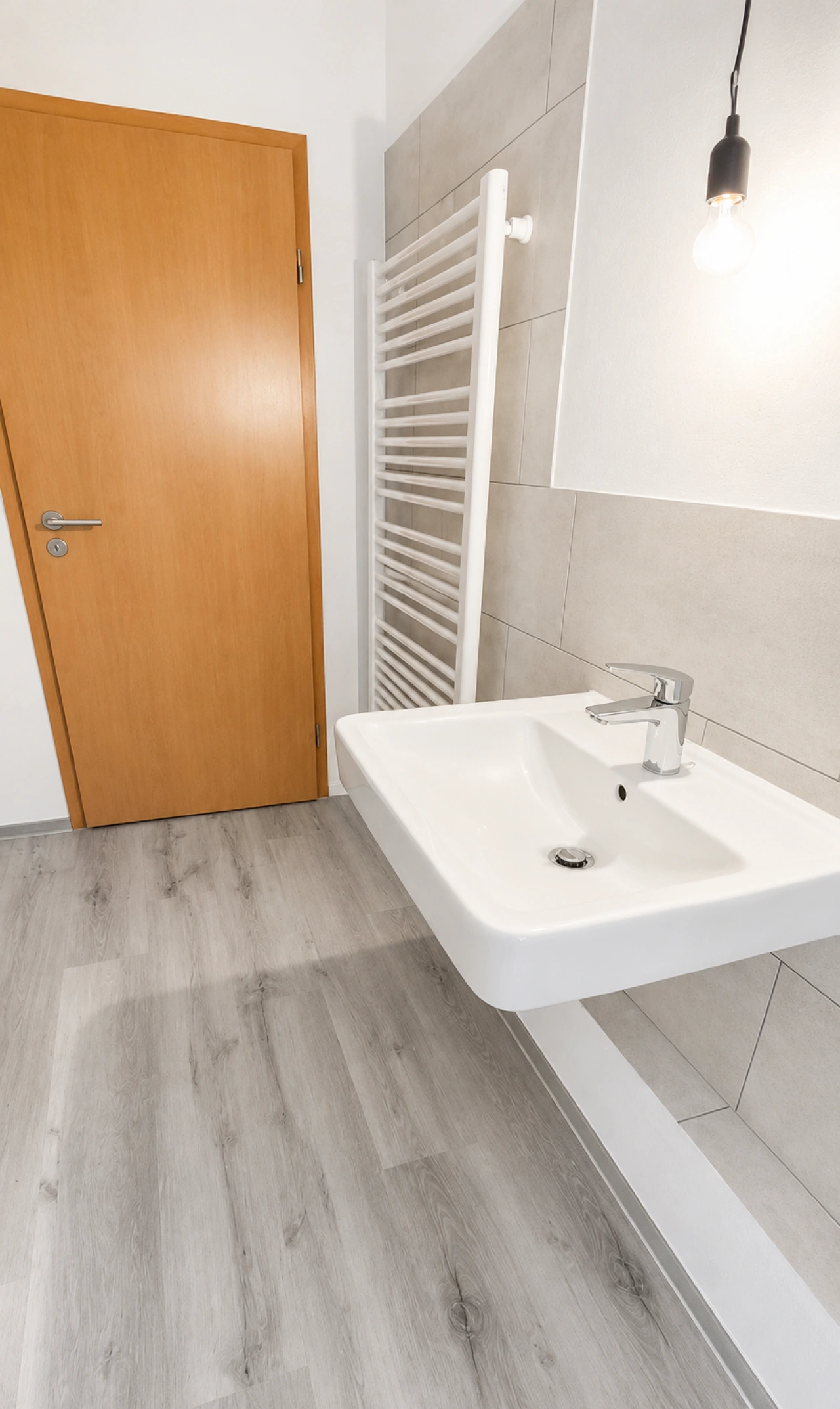 Rackwitz 1 - Badezimmer Waschbecken