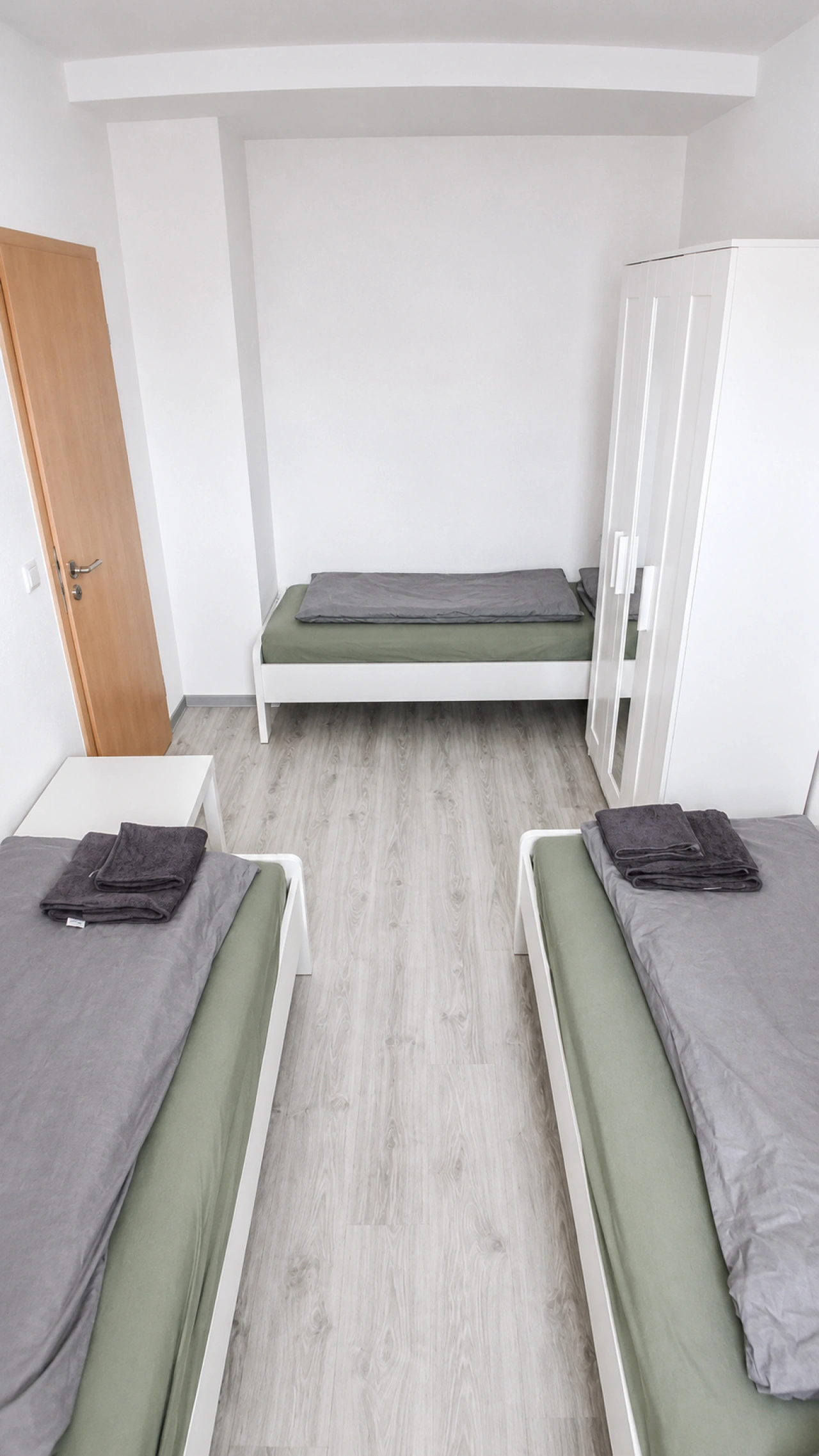 Jesewitz 1 - Schlafzimmer 2 Schrank